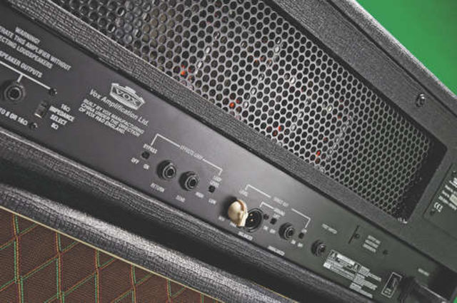 Vox Classic Plus AC100CPH Head Amp The DI output allows for silent direct recording